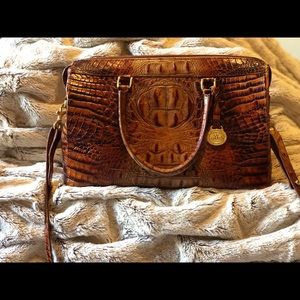 Brahmin satchel